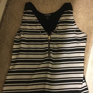 Work once very cute and flowy with slight stretch